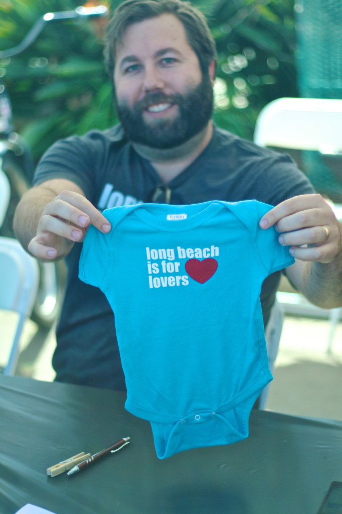 patchwork-show-long-beach-indie-craft-fair-festival-diy-california-we-love-long-beach-living-onesie-heart-lovers